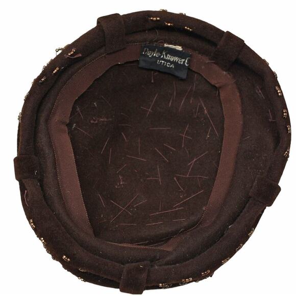 Vintage 40s 50s Hat Brown Felt w Beads and Sequins Doyle-Knower Utica - Hey Viv